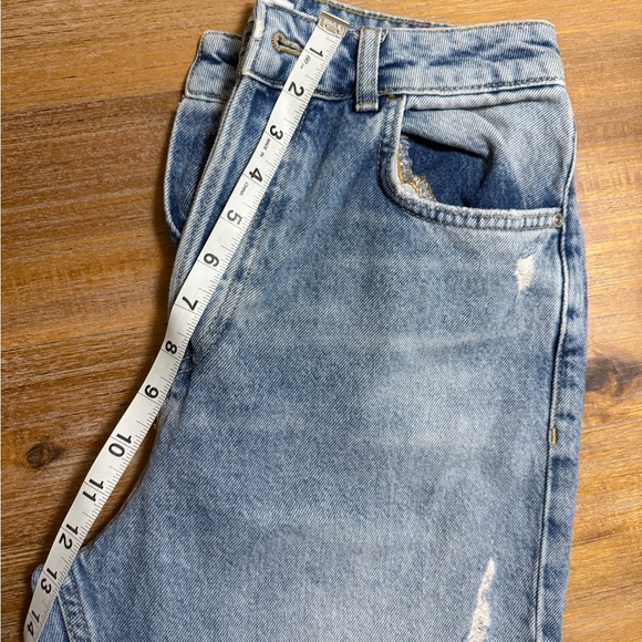 Zara high waisted multi-button jeans - Picture 13 of 14